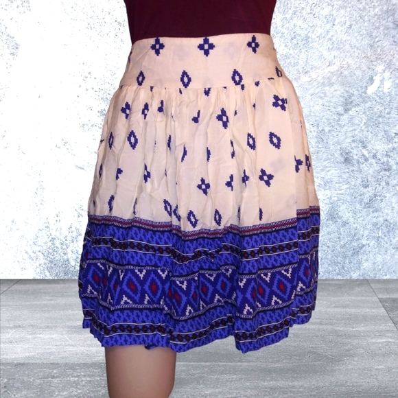Aztec pattern fully lined slip on skirt with 2 pockets - Picture 1 of 4
